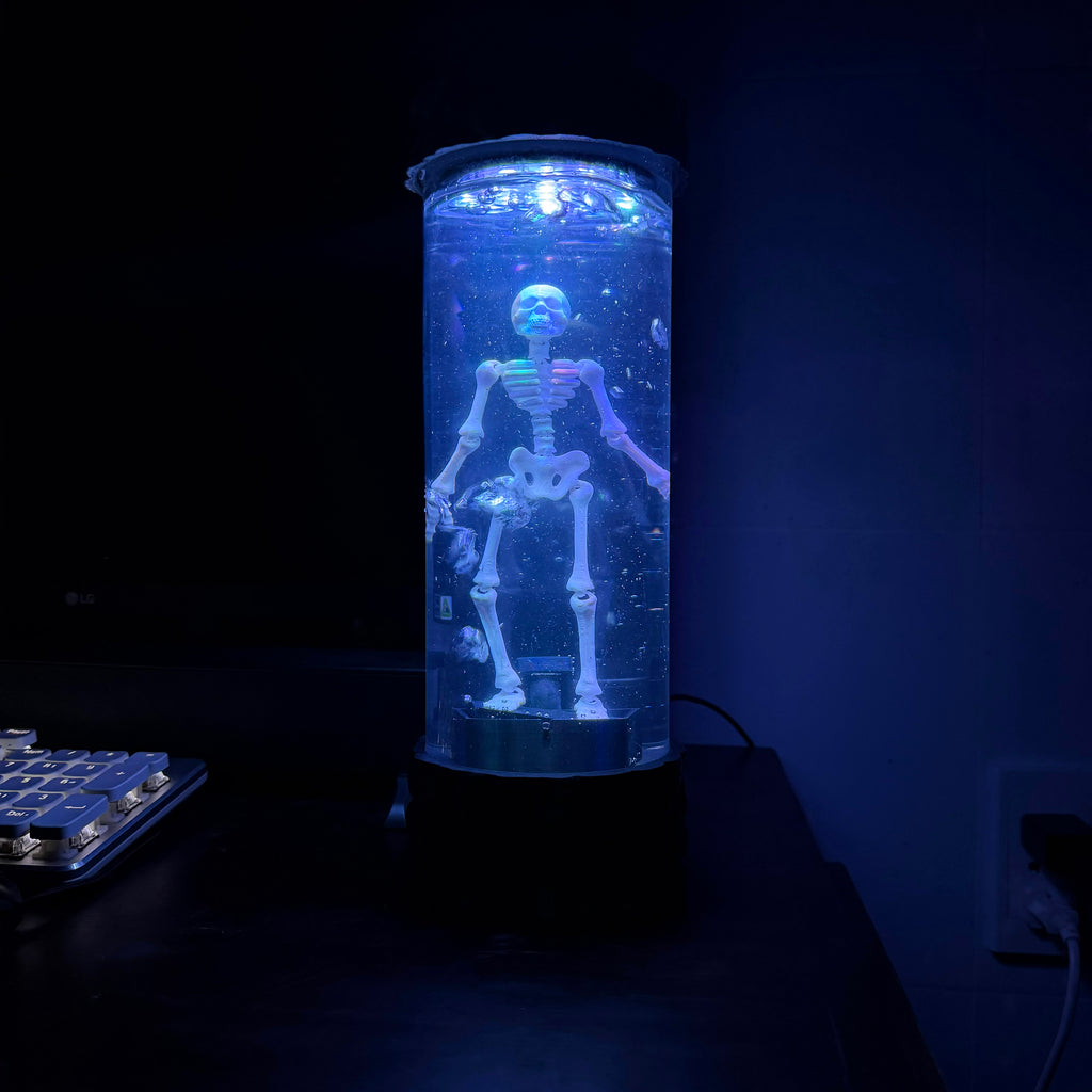 GROOVE SKELETON LAMP