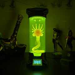 DEKORK FACEHUGGER IN SPECIMEN CHAMBER LAMP