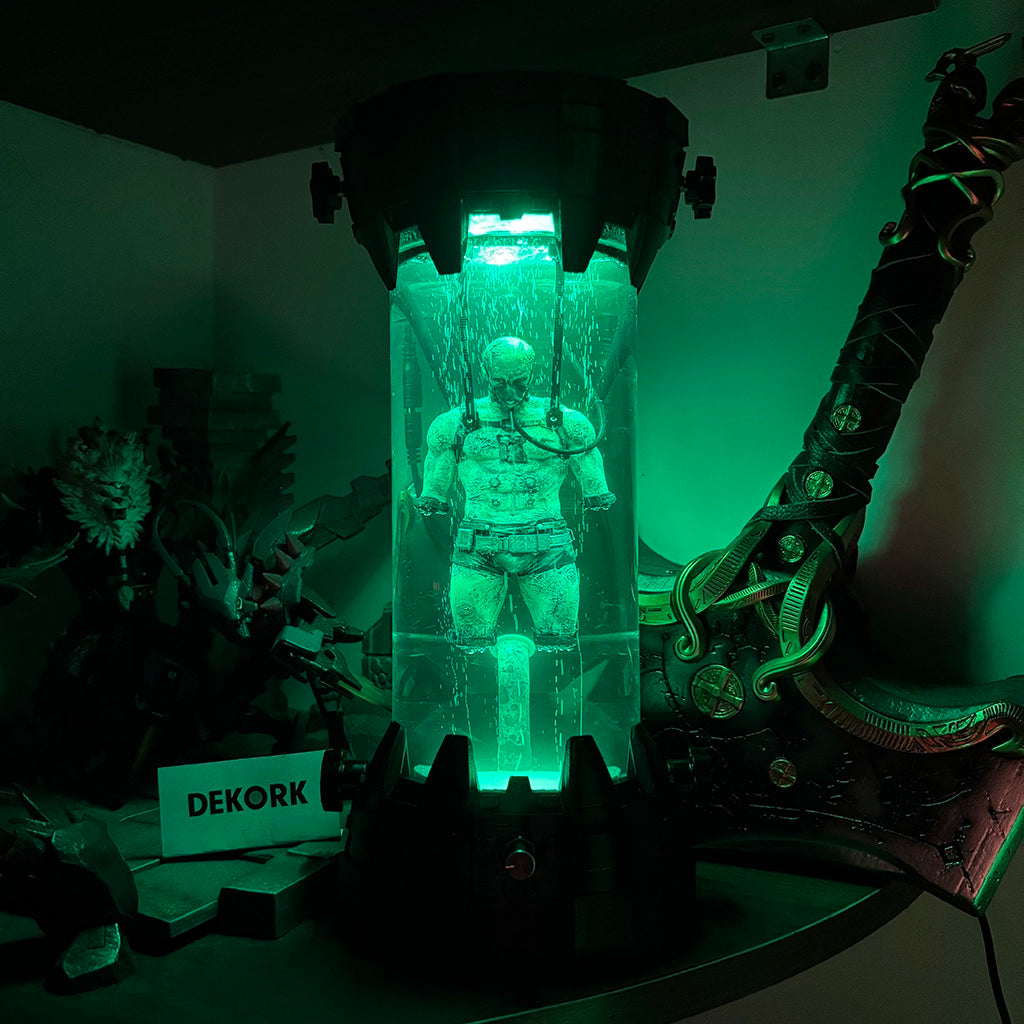 DEKORK SITH LORD IN HEALING CHAMBER LAMP