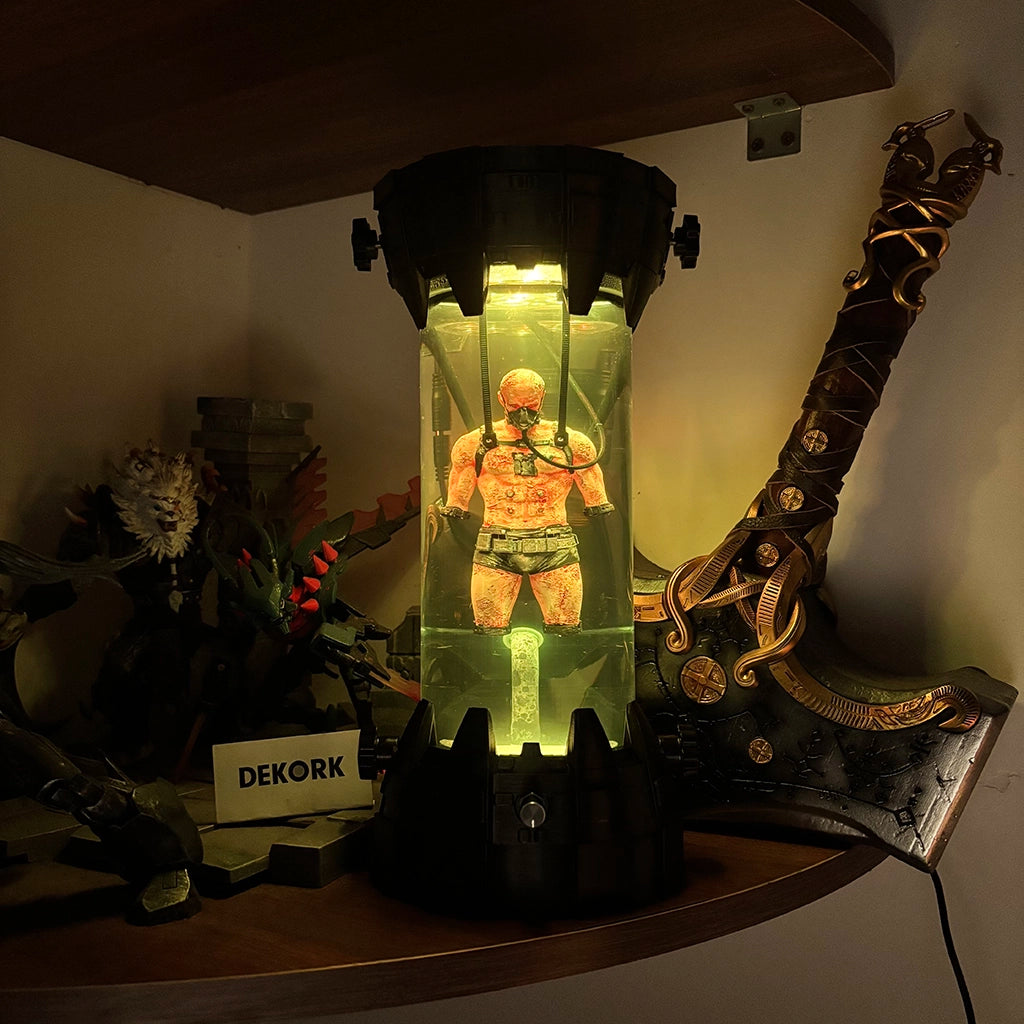 DEKORK SITH LORD IN HEALING CHAMBER LAMP